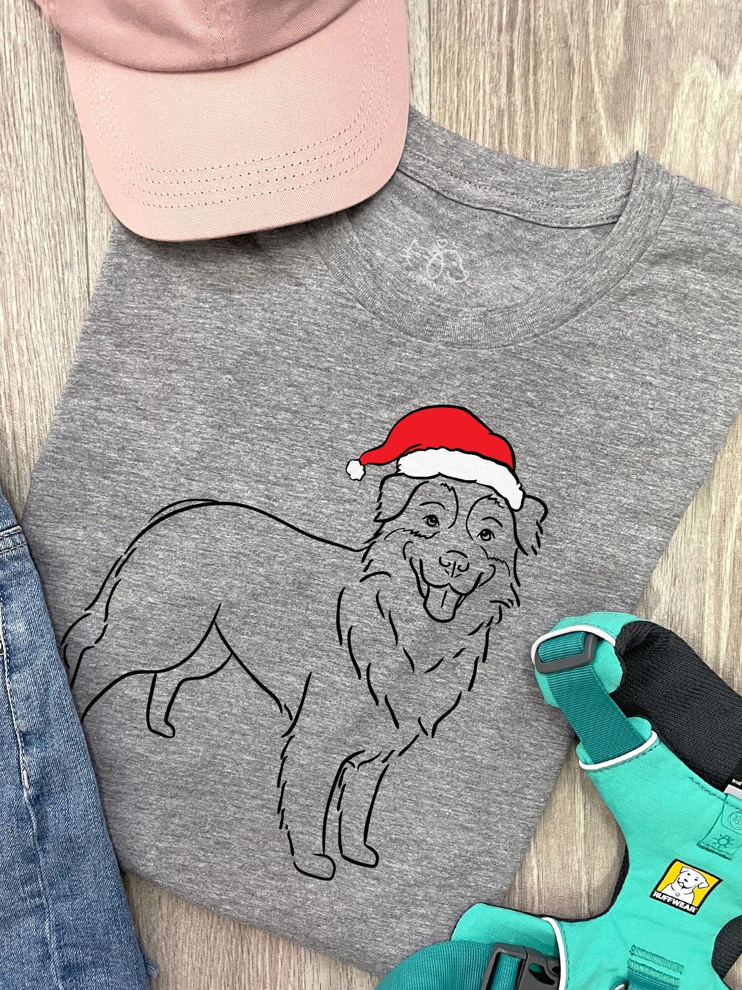 Australian Shepherd Christmas Edition Ava Women's Regular Fit Tee