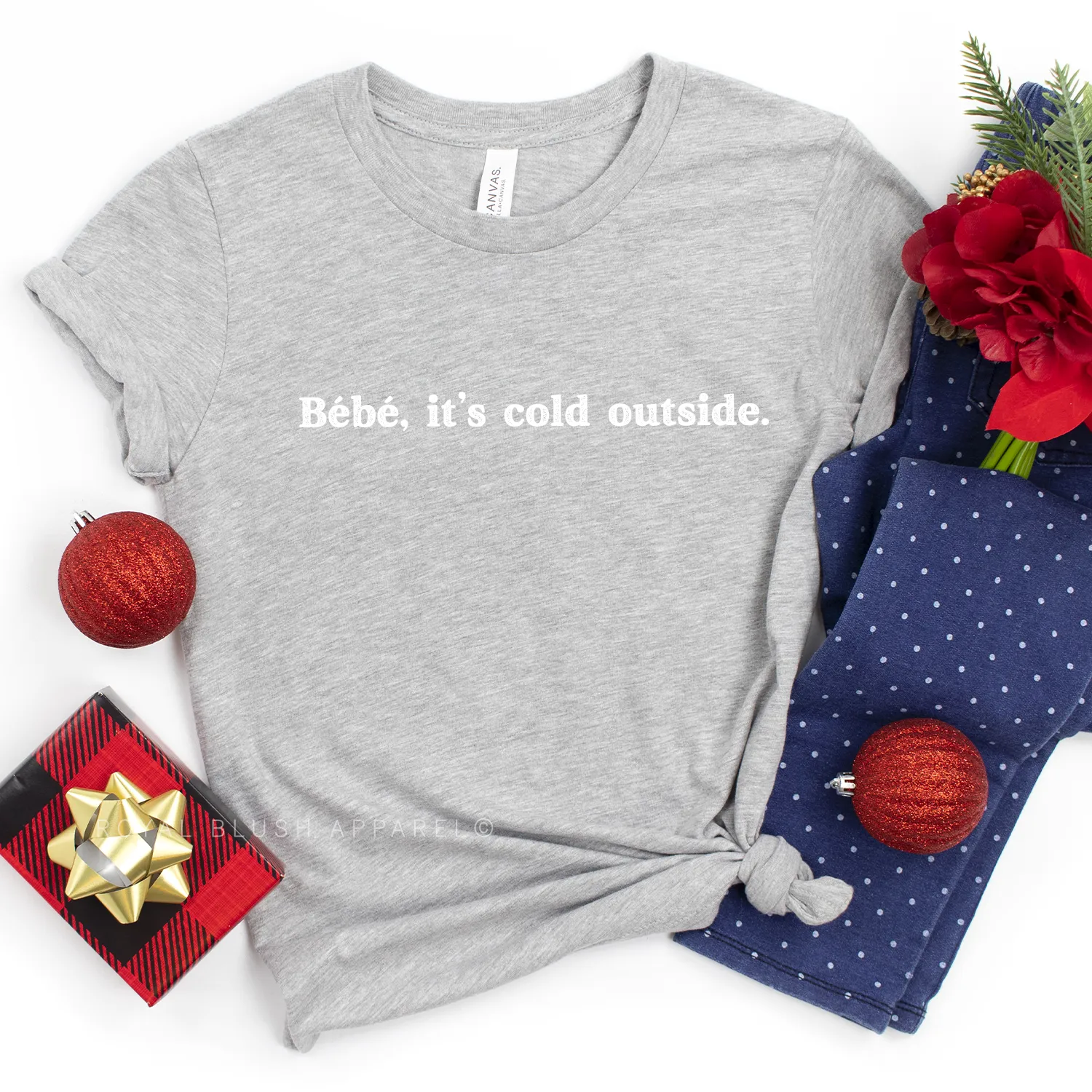 Bébé It's Cold Outside Relaxed Unisex T-shirt