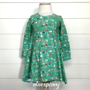 Cozy Christmas T-Shirt Dress - Green Happy Holidays