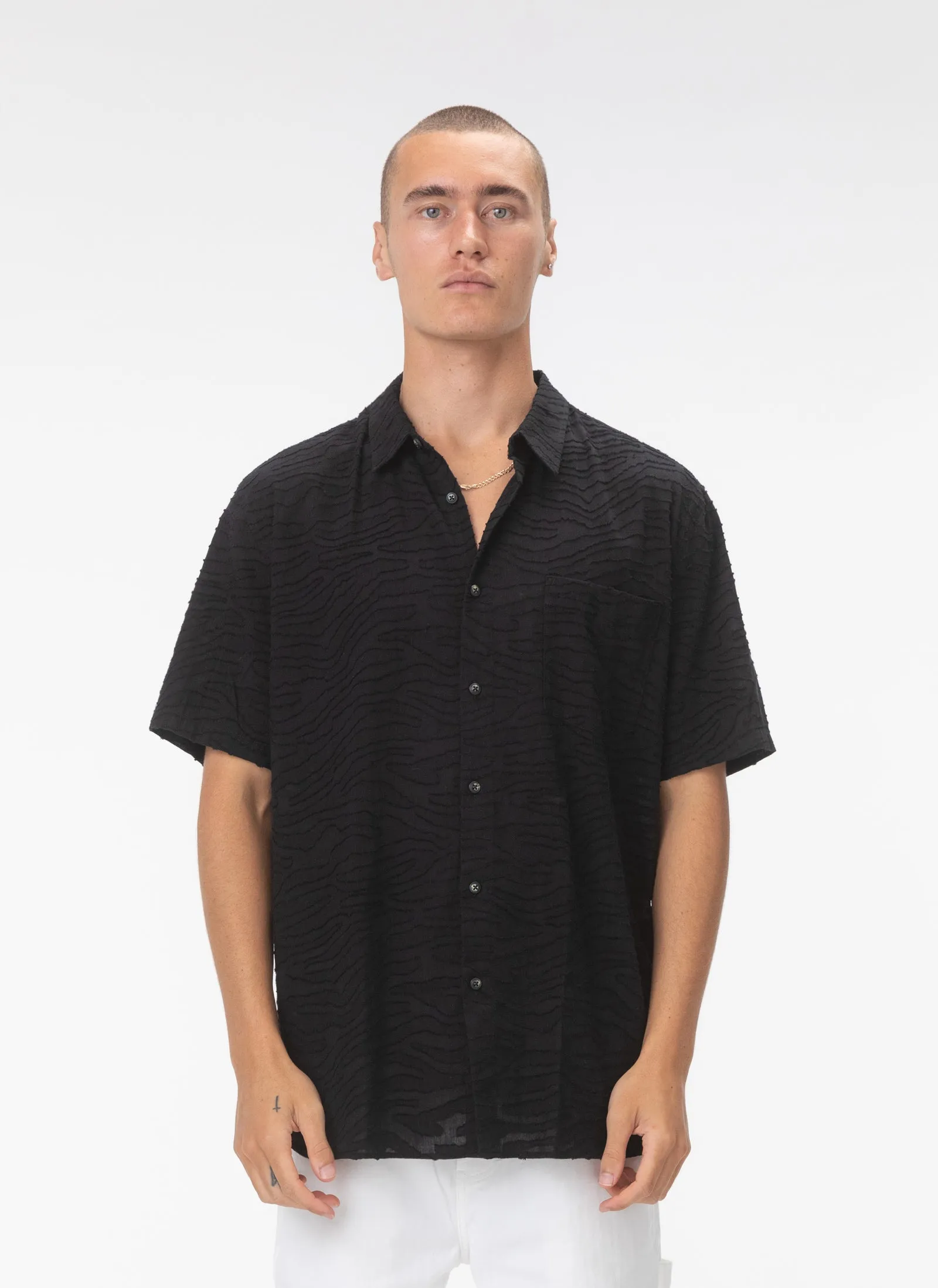 Holiday Shirt Black Leopard