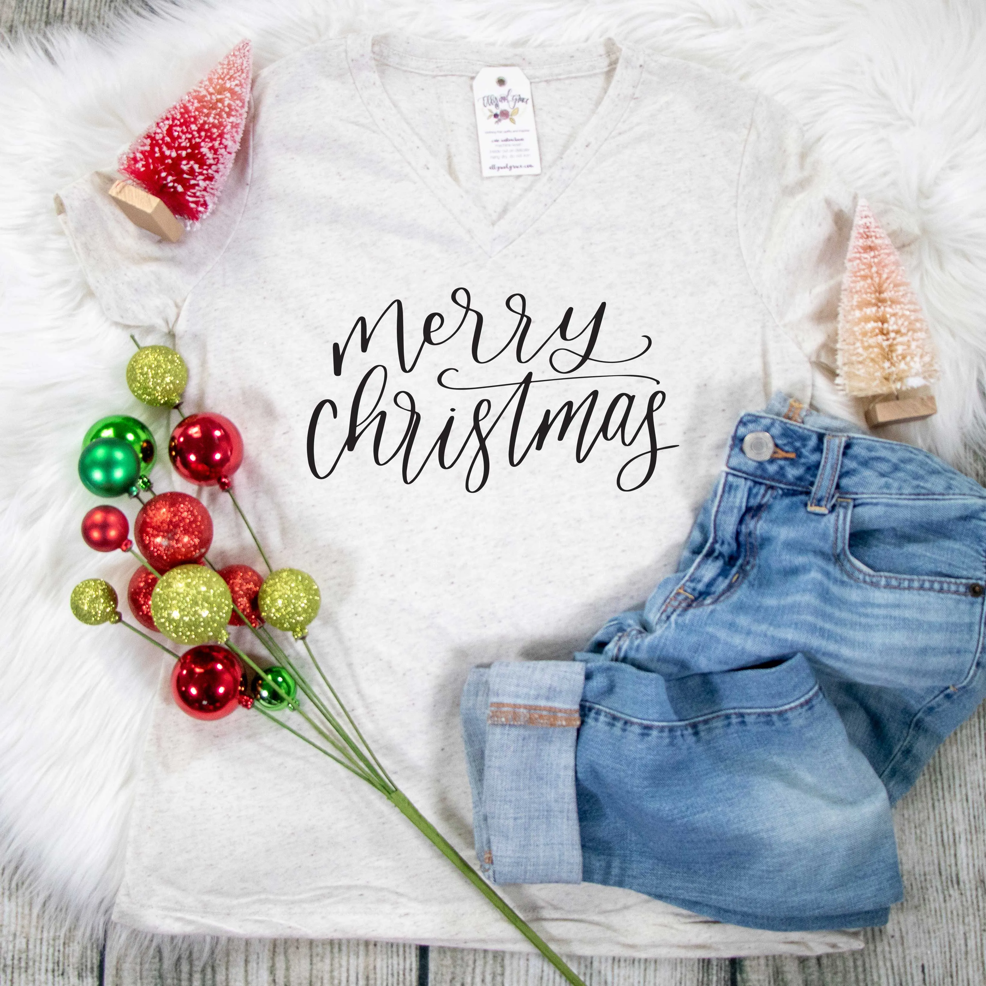 Merry Christmas Relaxed Ladies Vneck