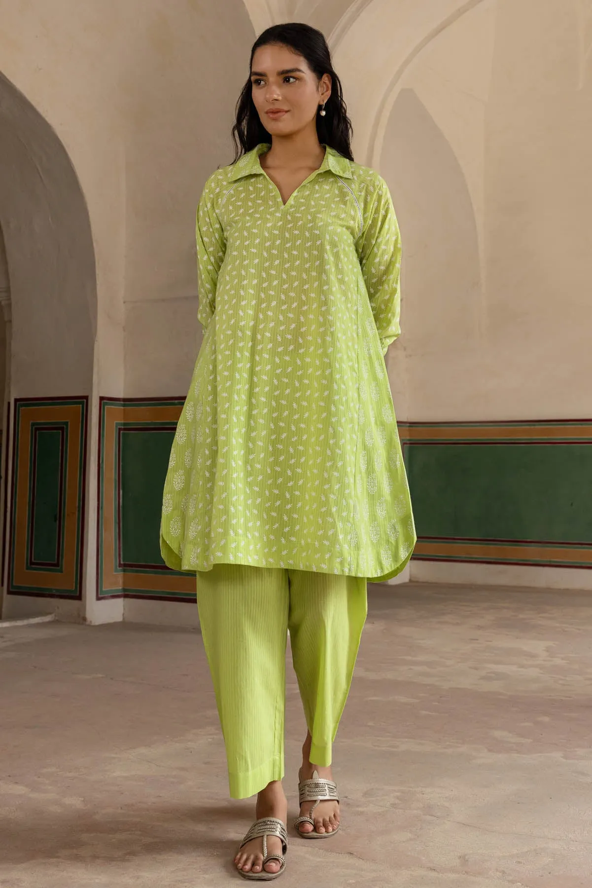 Pudina Chunakhadi Kurta