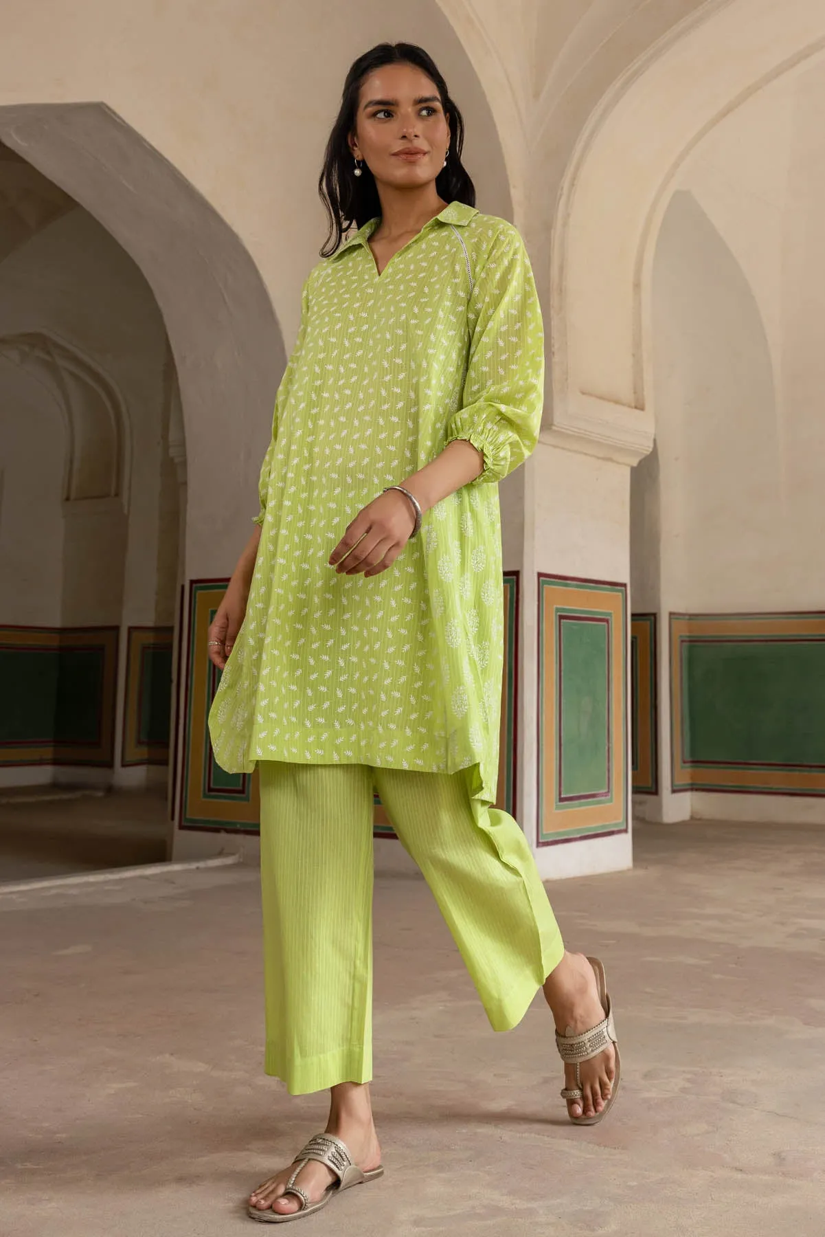 Pudina Chunakhadi Kurta