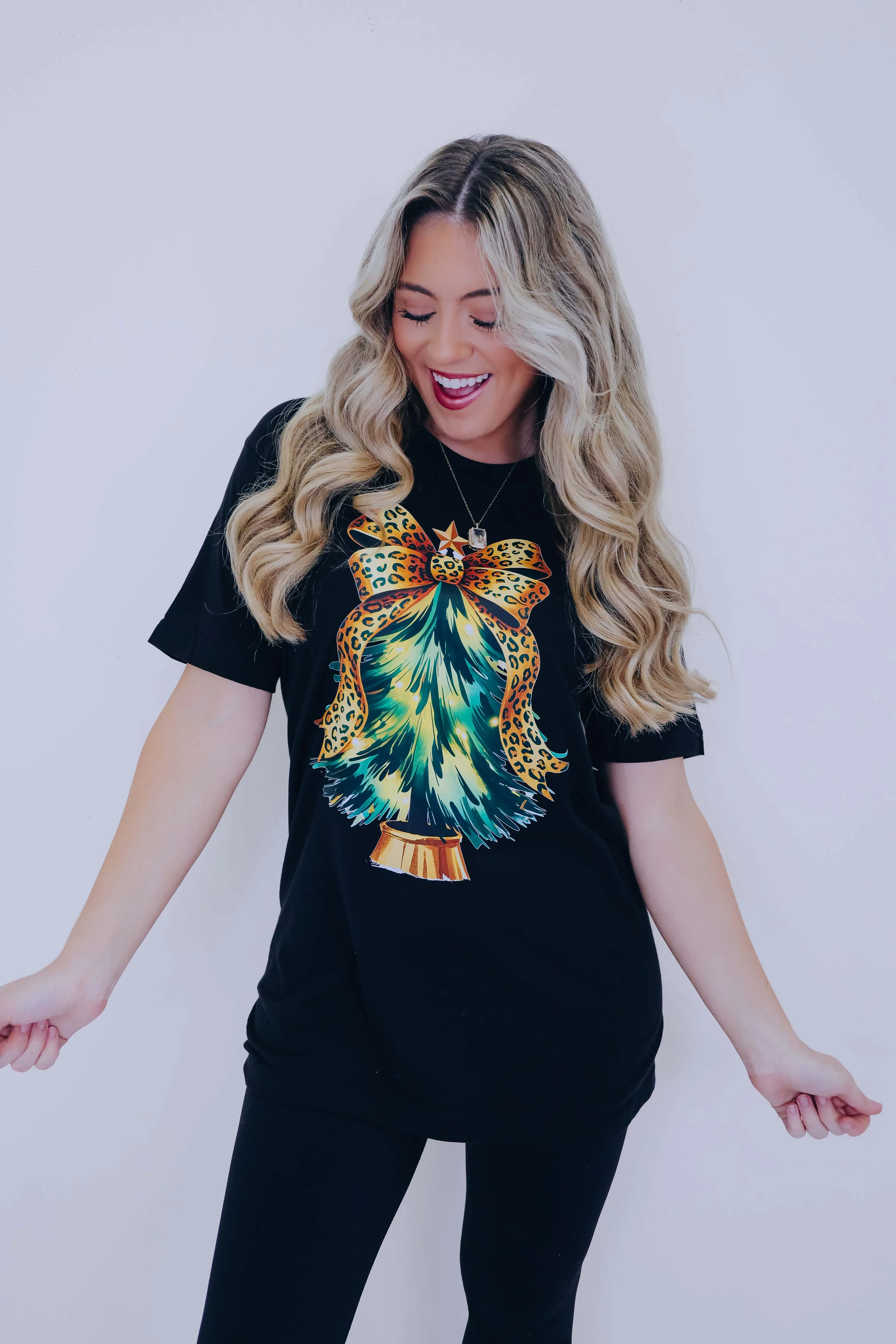 Wild Bow Christmas Graphic Tee / Sweatshirt