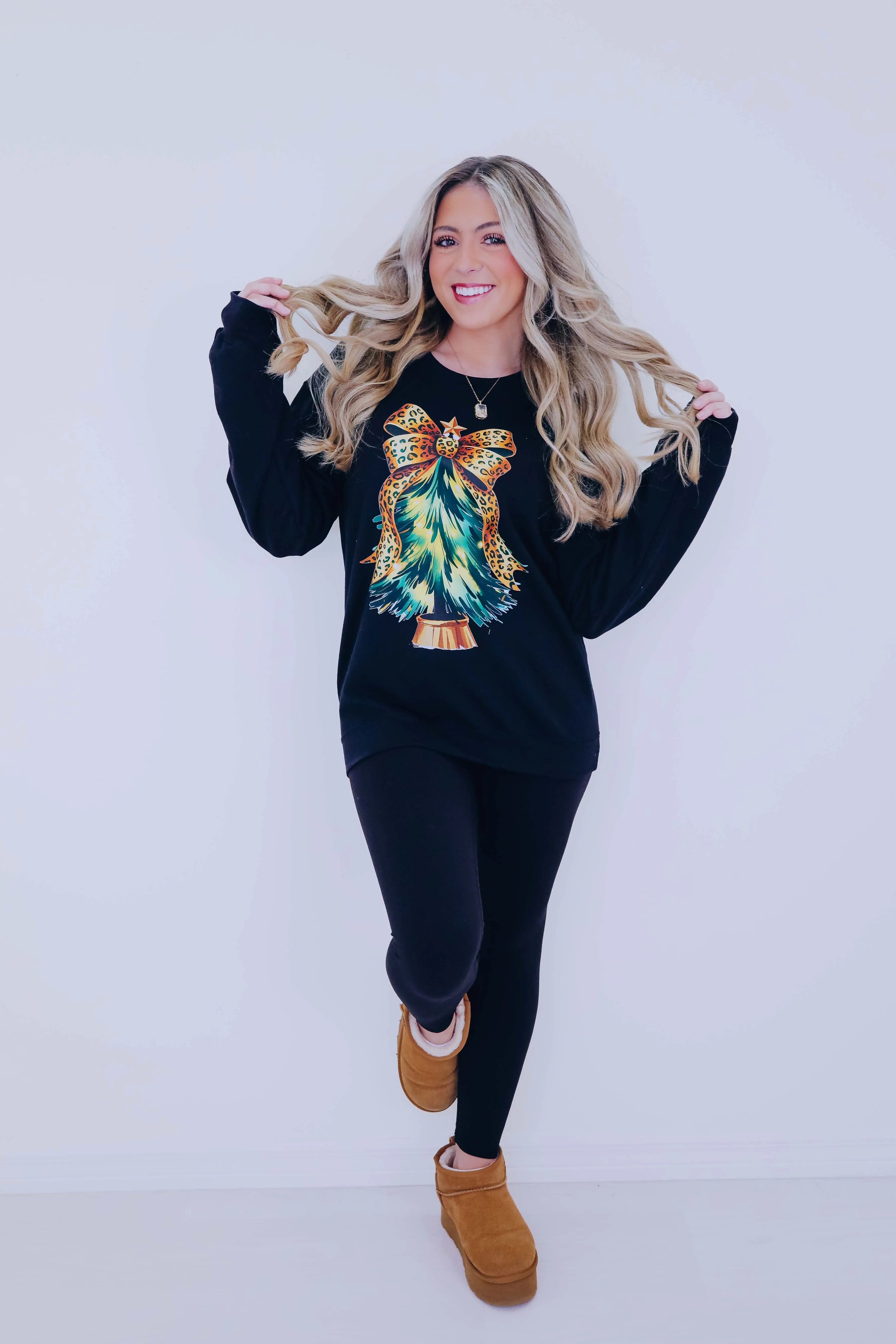 Wild Bow Christmas Graphic Tee / Sweatshirt